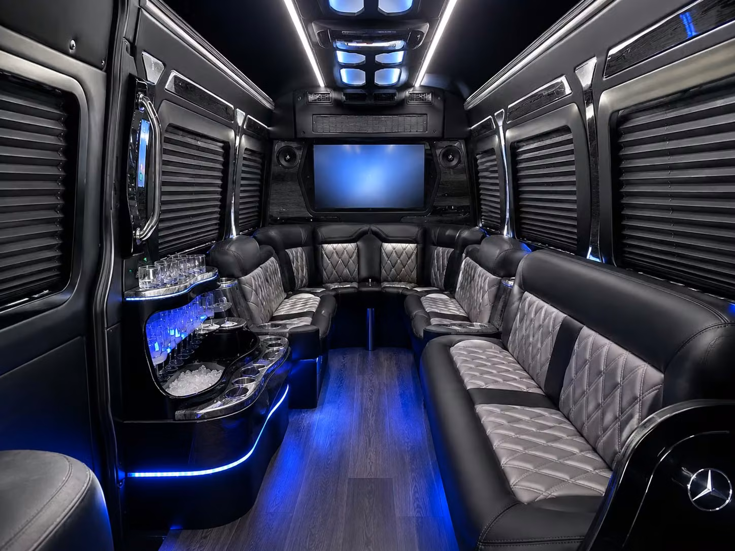 coachbusnapaca com makes it easy to book napa airport transportation for any group size