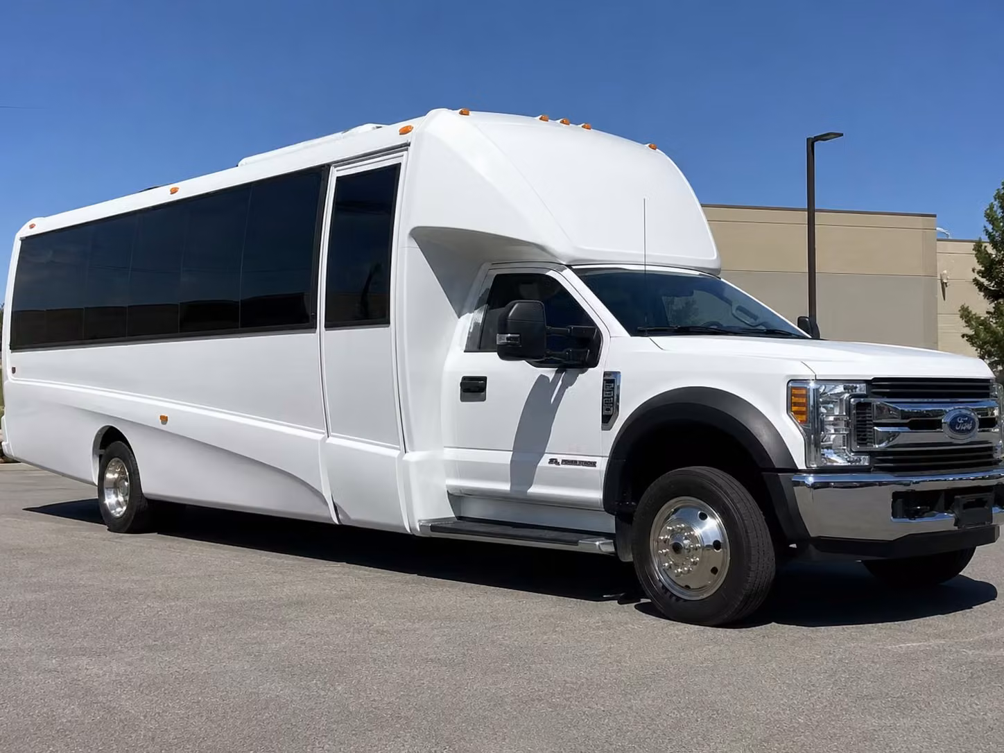 we connect napa prom groups with minibuses charter buses and party buses through a large network